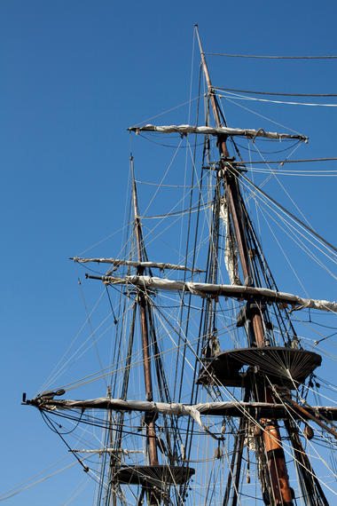 Mast and rigging of a tall ship