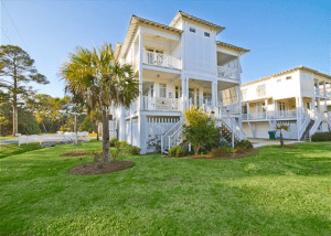 Y'all Come Inn Again