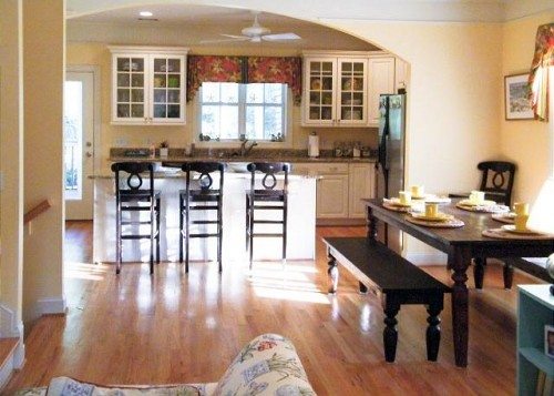 Brooks Cottage Kitchen MErmaid Cottages Brooks Cottage: Perfect House