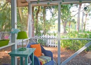 Flip Flop Cottage's Screened Porch