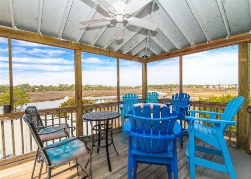 Heron Hideaway porch view