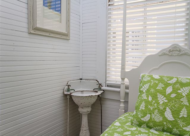 Eisenhower's Retreat Bedroom