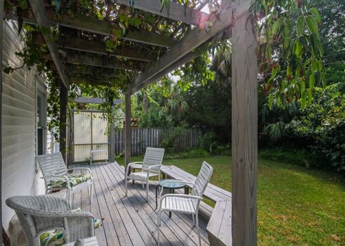 last minute tybee island getaways with mermaid cottages