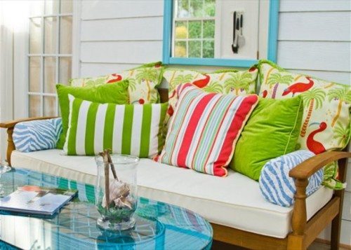 happy color boxes bu the sea