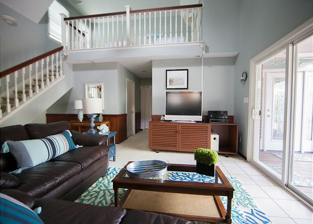 the den at this Tybee Island cottage