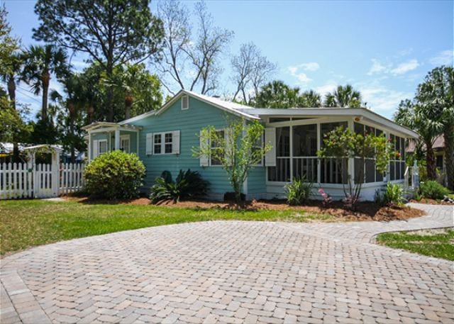 enjoy summer sunets at tybee tides cottage