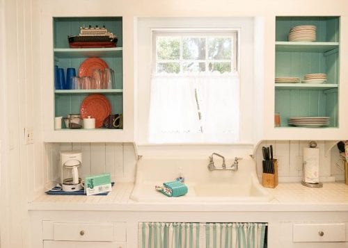 the kitchen at maddies on jones