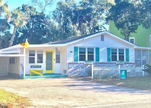 safe, social distancing vacations with Mermaid Cottages