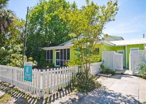 key lime parrot cottage