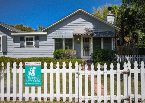 charming blue heron cottage