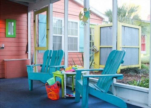 mermaid cottages decked out for christmas