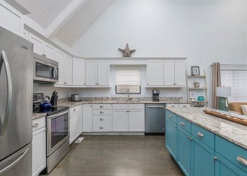 live oaks cottage kitchen