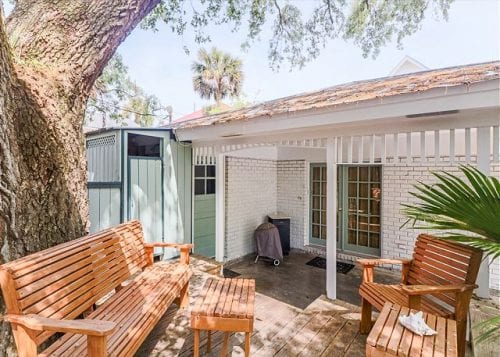 Sea Largo has double doors that open onto the deck