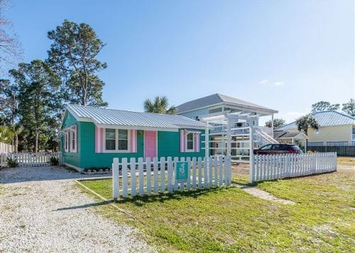 parking for 2 cars at madelyns on the marsh