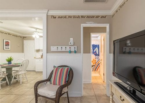 mod, mod world of madelyn's on the marsh