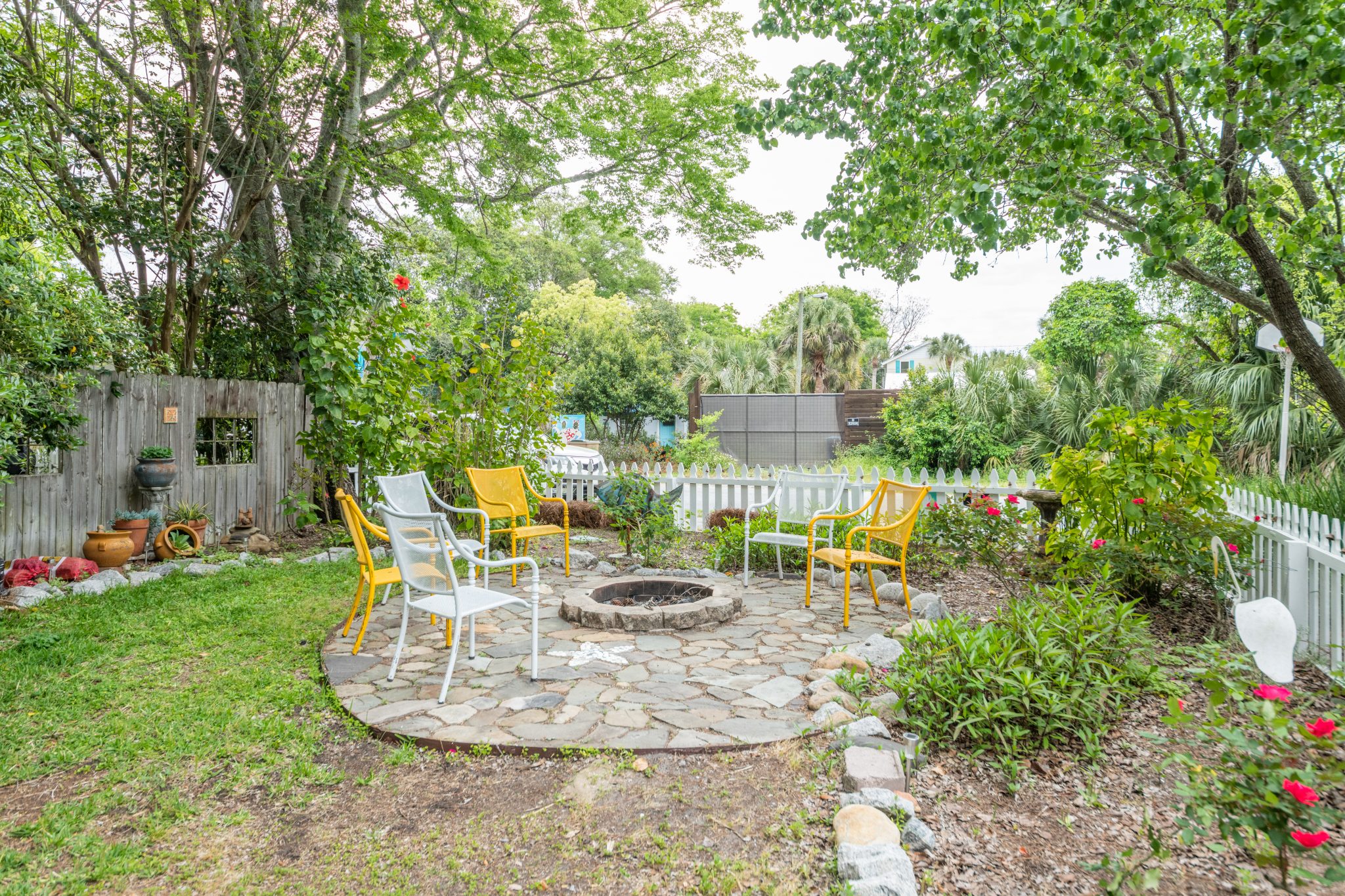 outdoor seating at fish camp