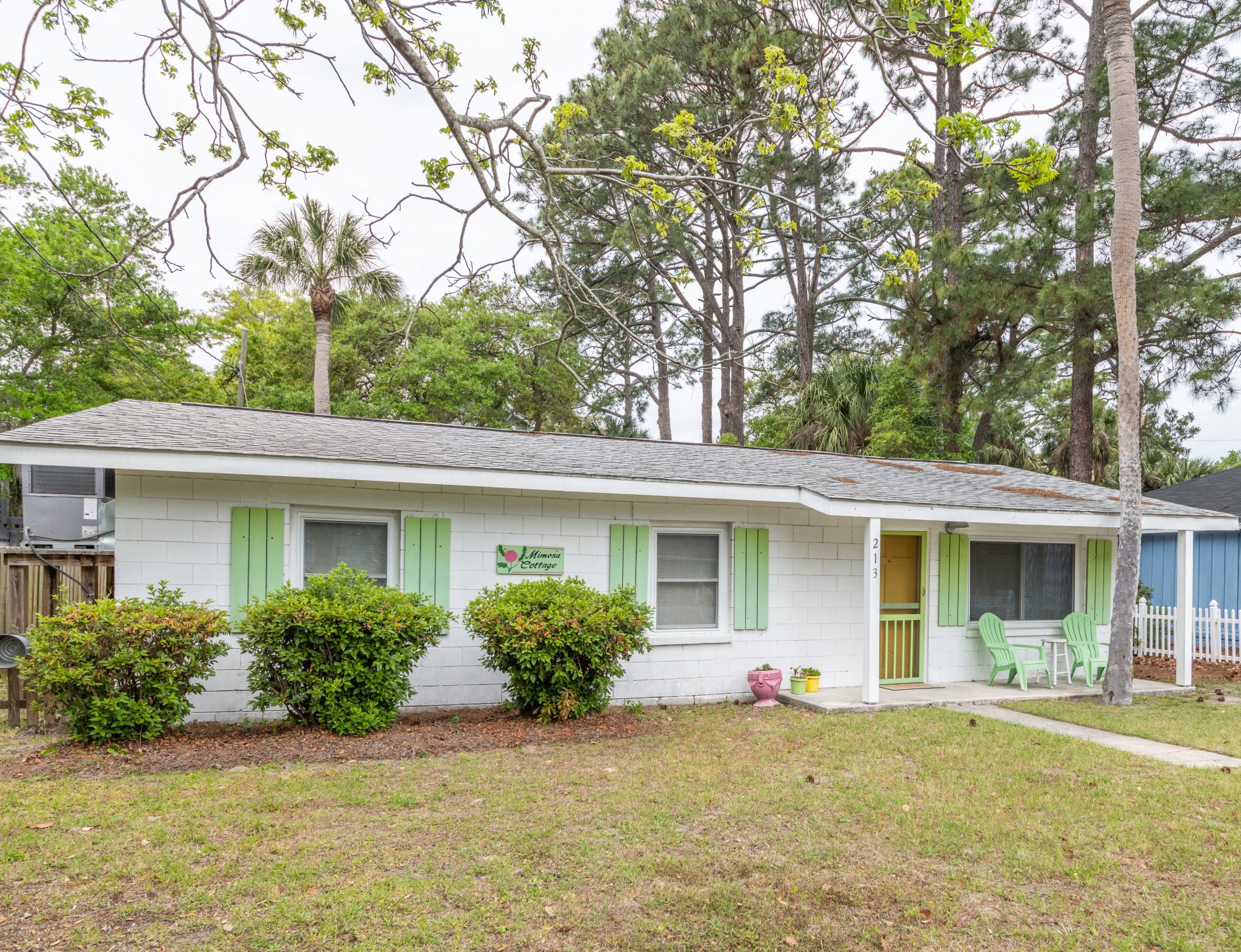 mimosa cottage exterior