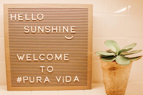 Pura Vida Cottage sign