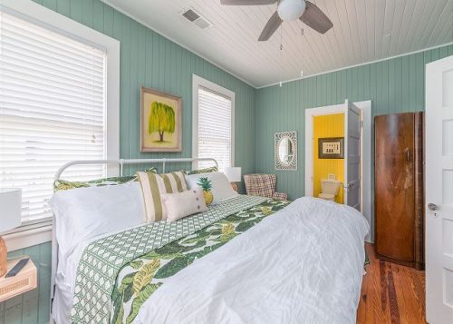 clamdigger circa 1950 master bedroom
