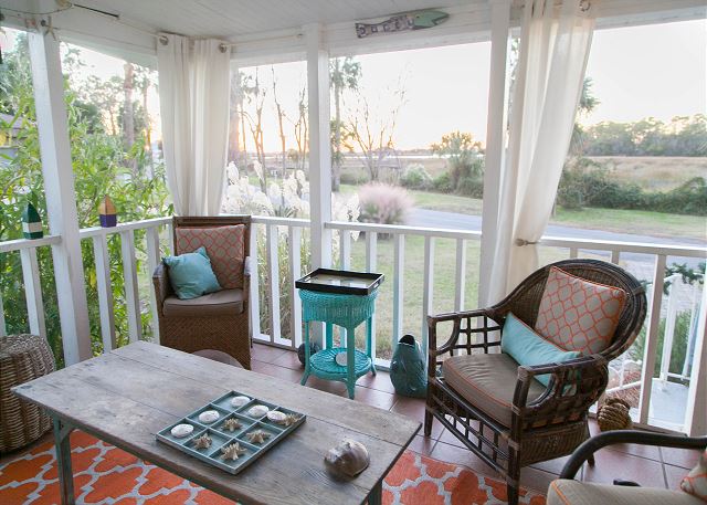 Tybee Tides sunset porch